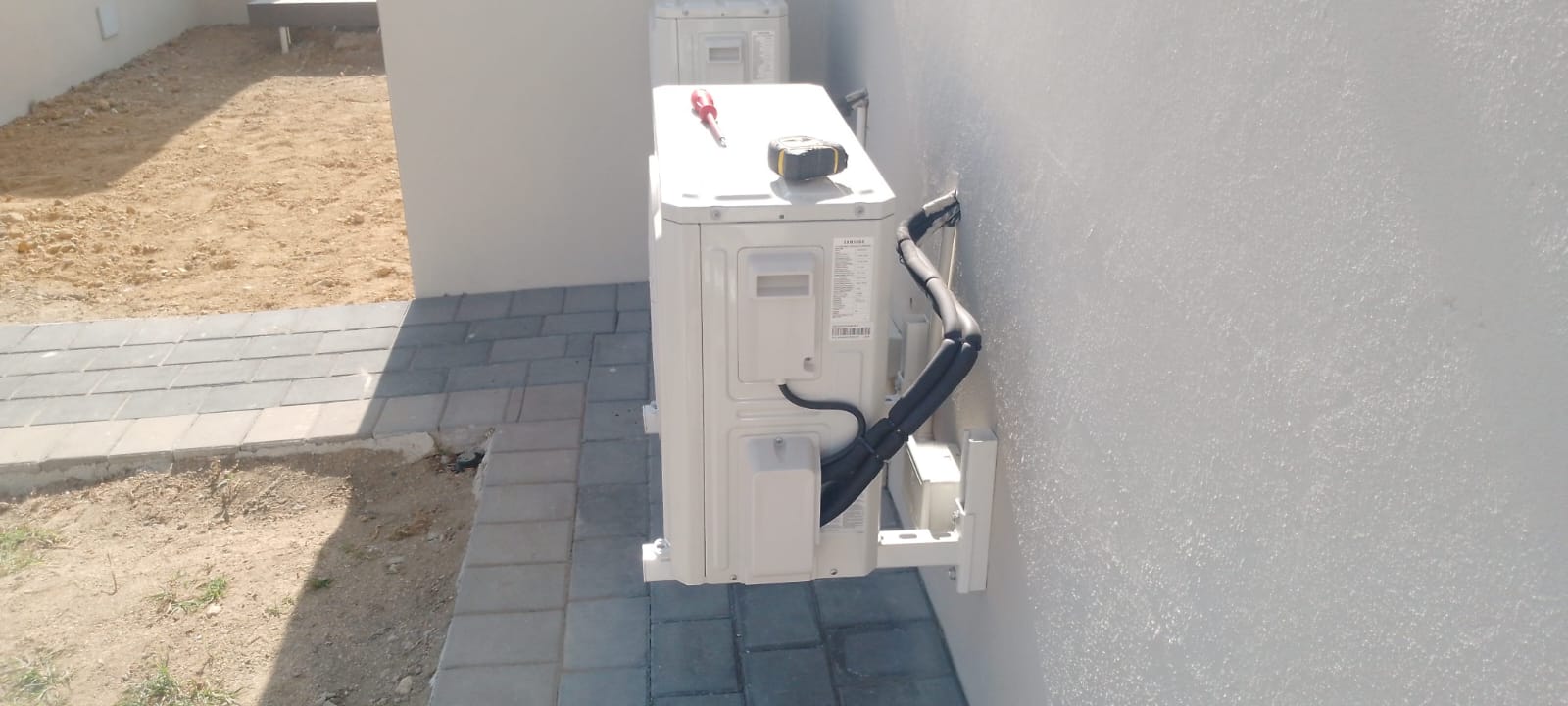 Outdoor unit installation on a new residential build
